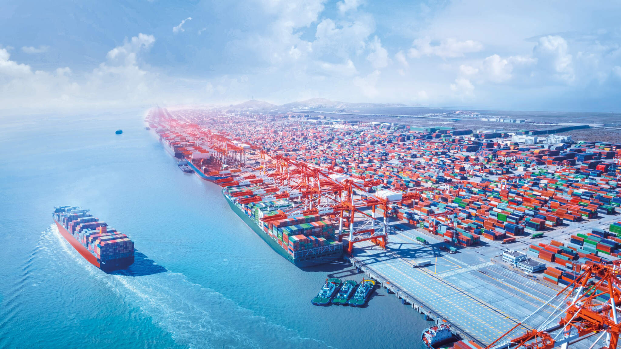 Intercontinental transportation is also on the rise in the chemical industry. Picture: fotohunter/Shutterstock.com 